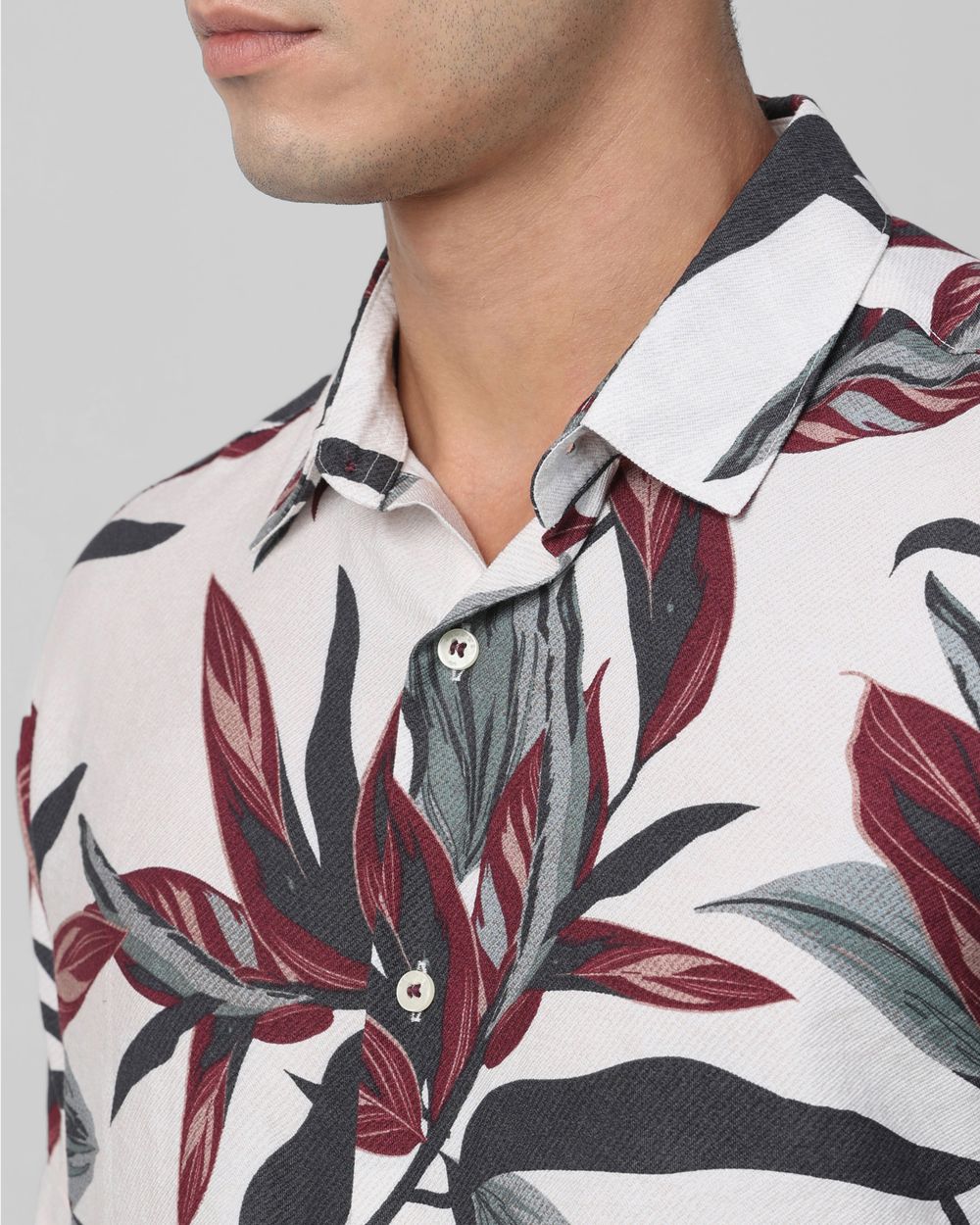 Off White Floral Print Slim Fit Casual Shirt