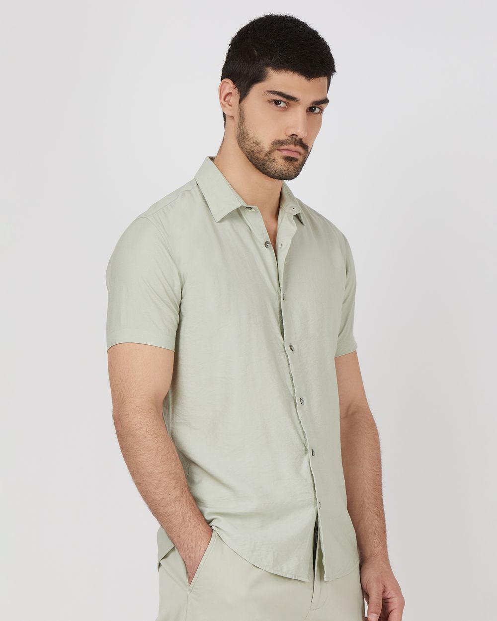 Light Green Textured Plain Slim Fit Casual Shirt