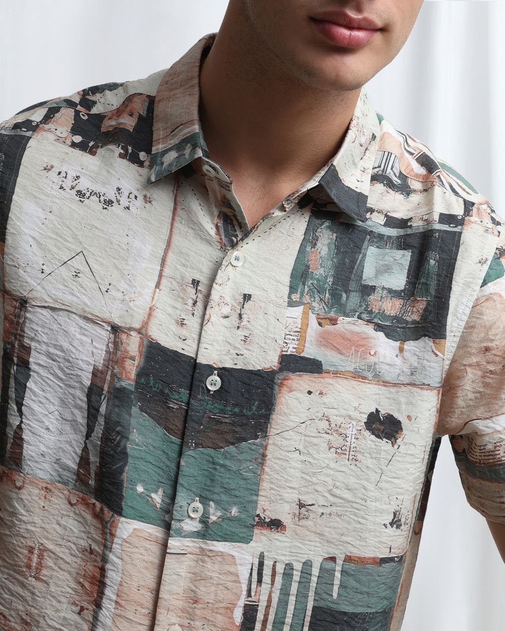 Green Digital Print Slim Fit Casual Shirt