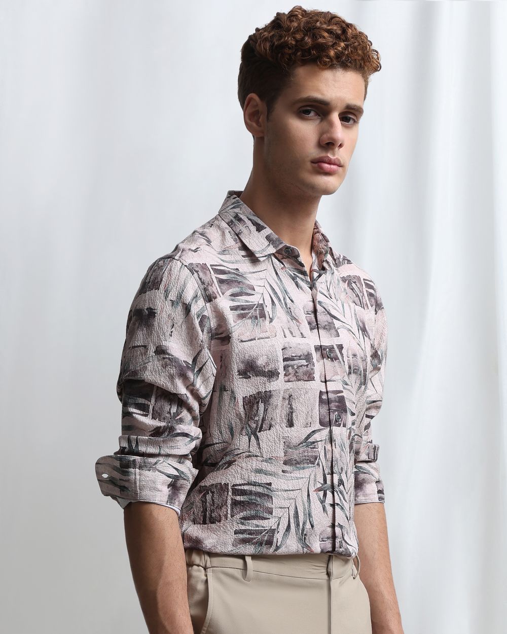 Green Digital Print Slim Fit Casual Shirt