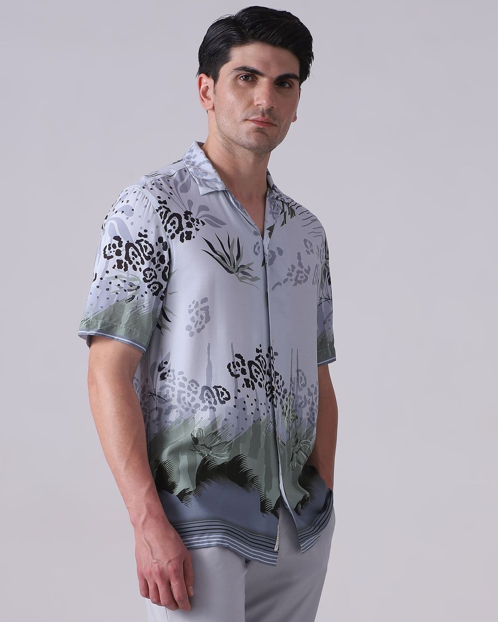 Light Grey Tropical Print Relaxed Fit Casual Shirt