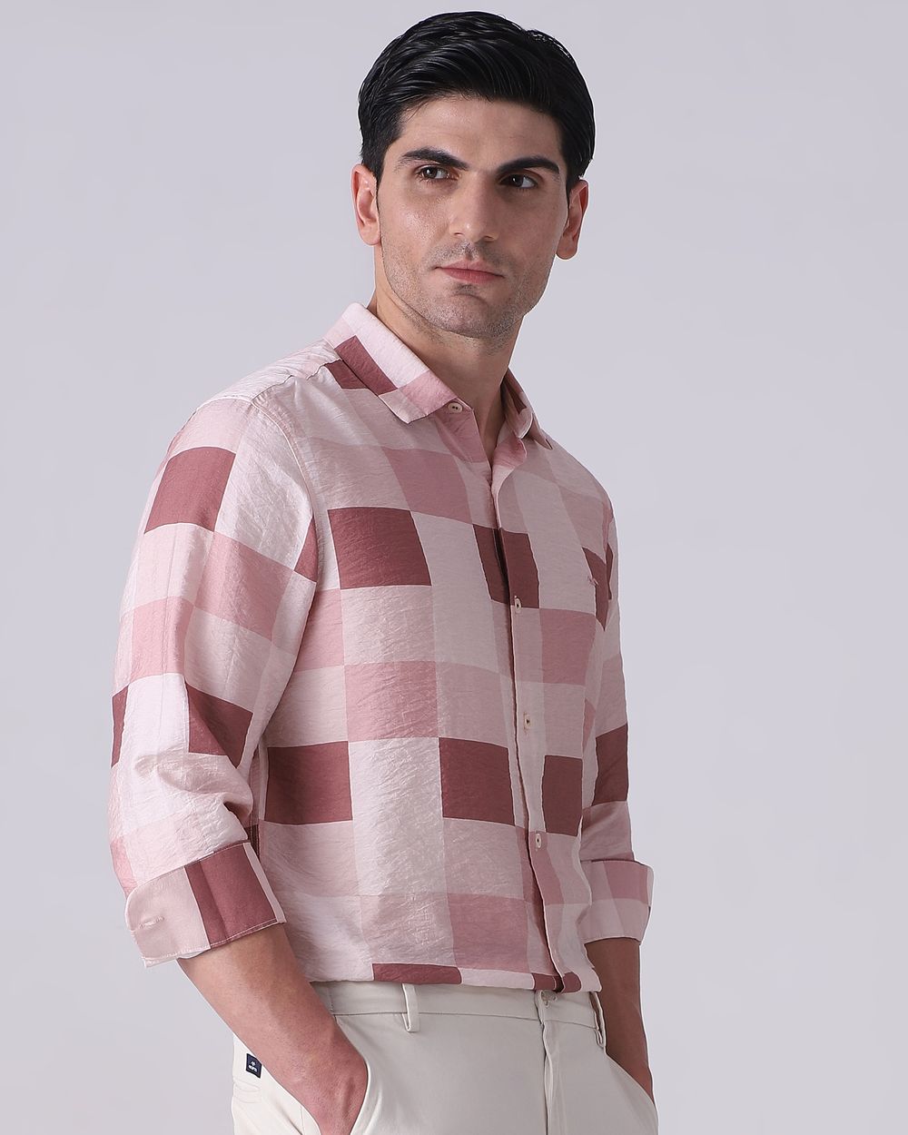 Pink Textured Check Slim Fit Casual Shirt