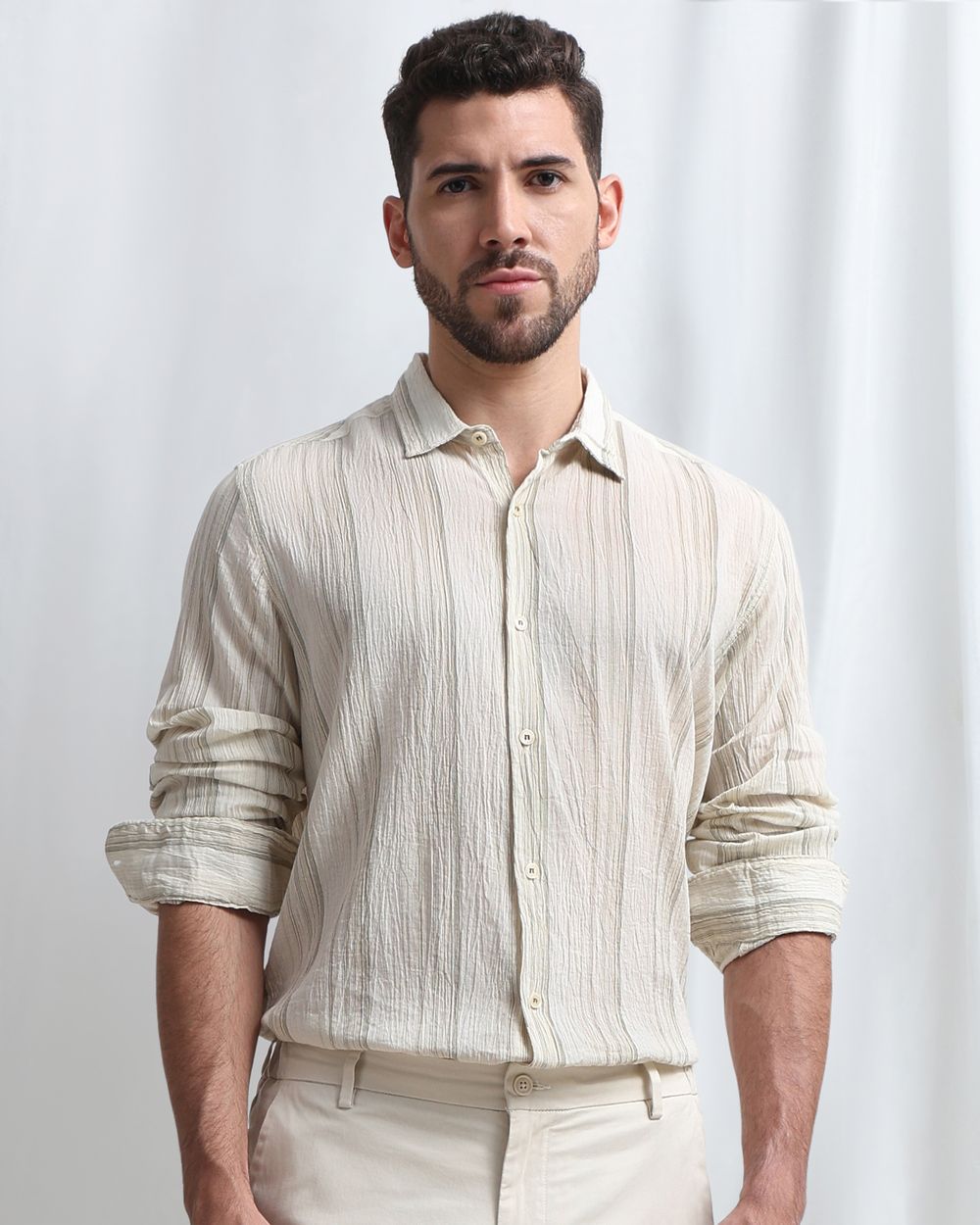 Off White Crinkle Stripe Slim Fit Casual Shirt