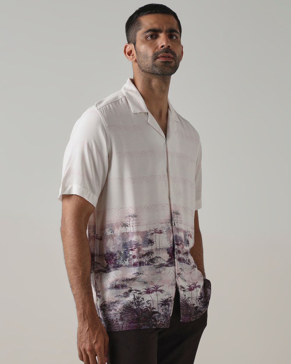 Off White Resort Print Relaxed Fit Casual Shirt