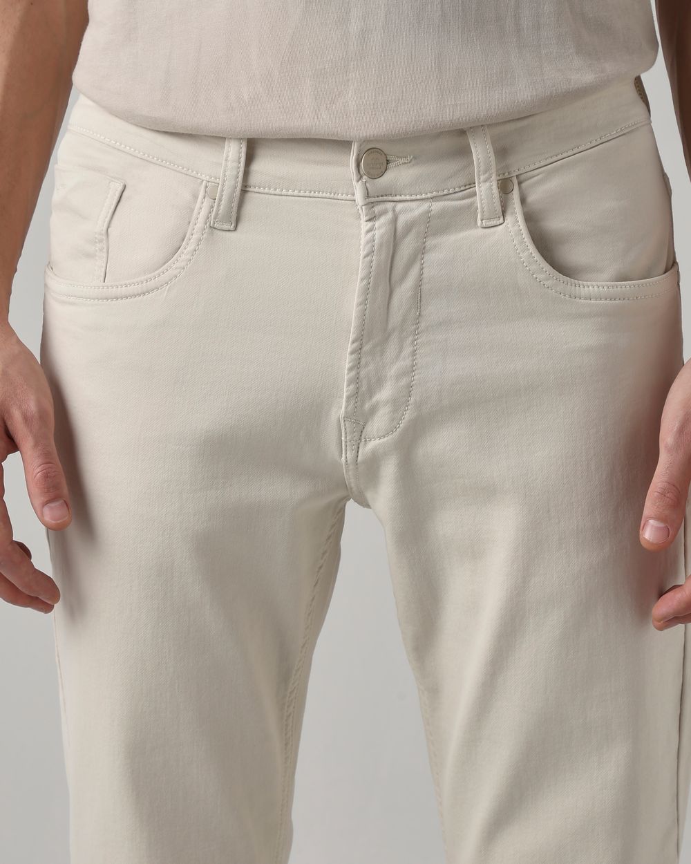 Off White Straight Fit Superstretch Coloured Jeans
