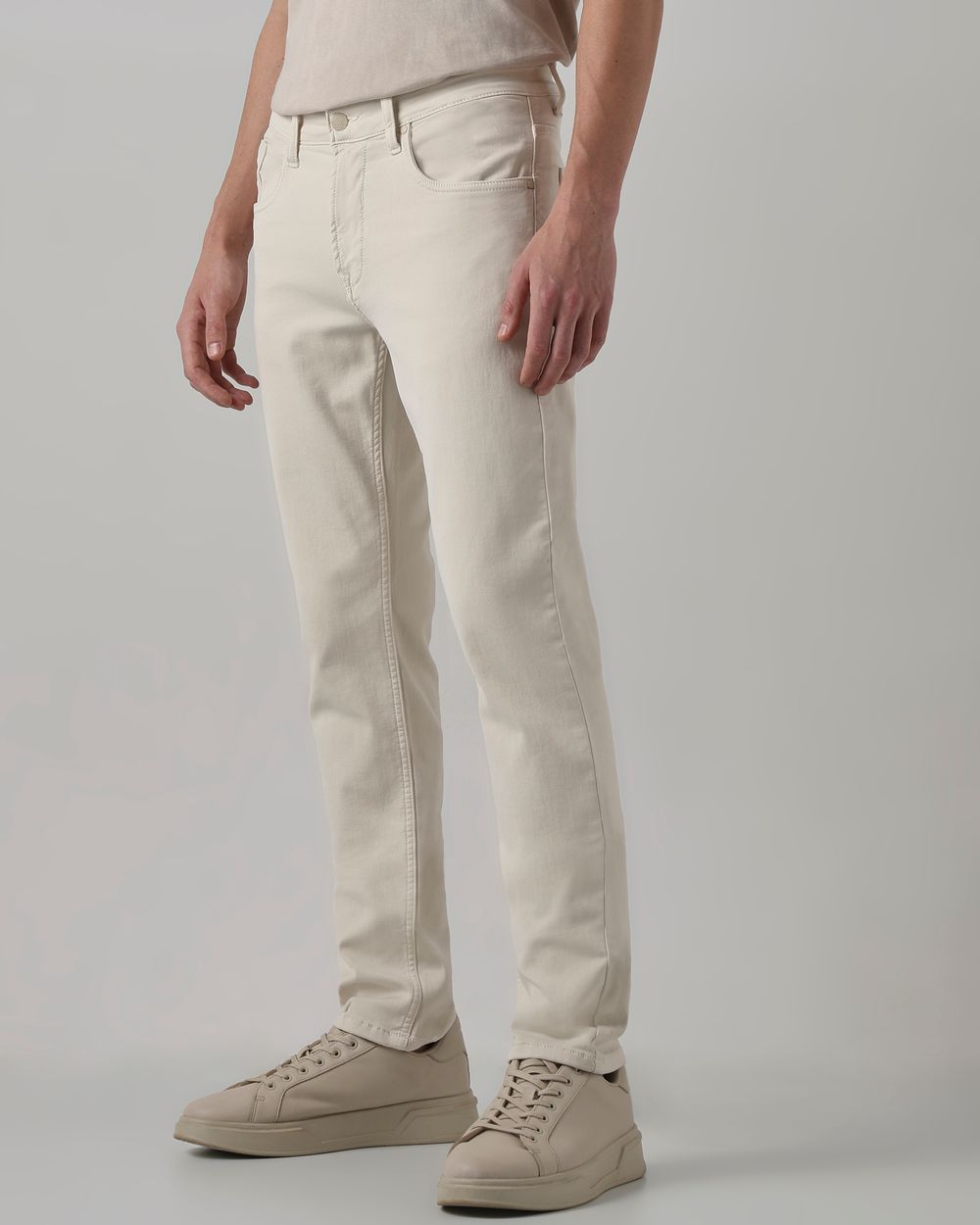 Off White Straight Fit Superstretch Coloured Jeans