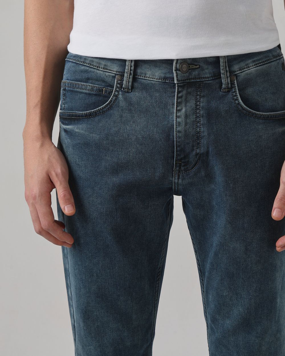 Olive Straight Fit Denim Deluxe Stretch