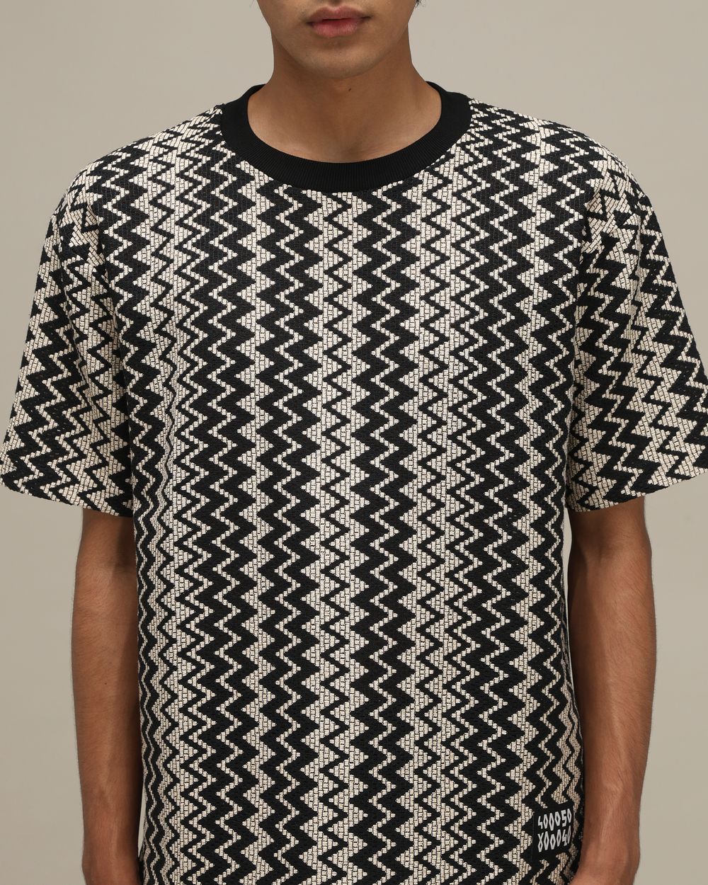 Black Chevron Jacquard T0-Shirt