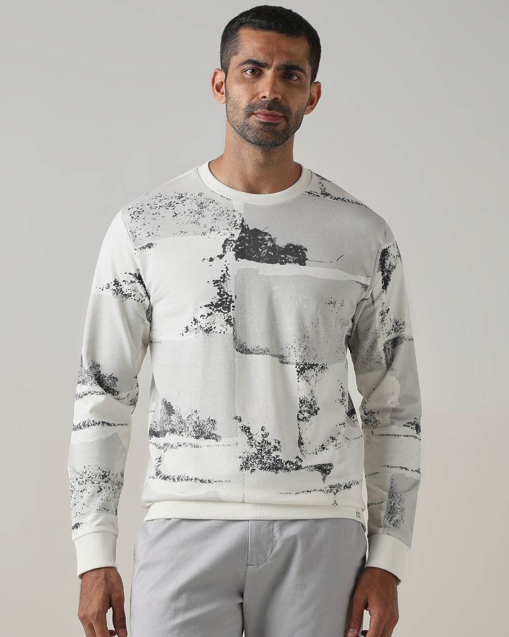 Off White Abstract Print Slim Fit Sweatshirt