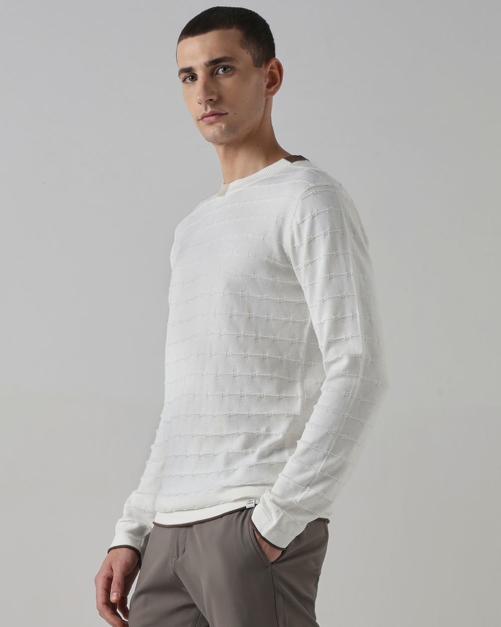 White Color-Blocked Slim Fit Flatknit