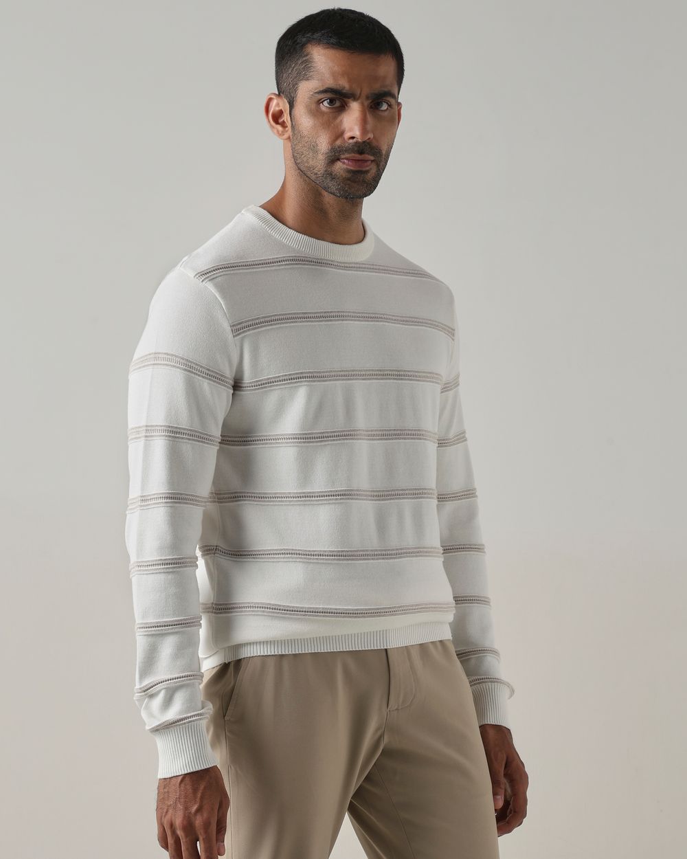 White Jacquard Slim Fit Flatknit