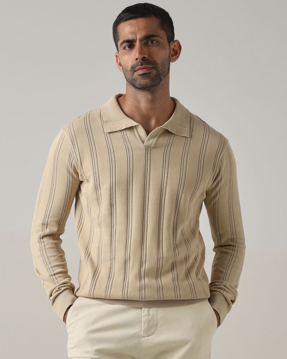 Beige Textured Slim Fit Flatknit