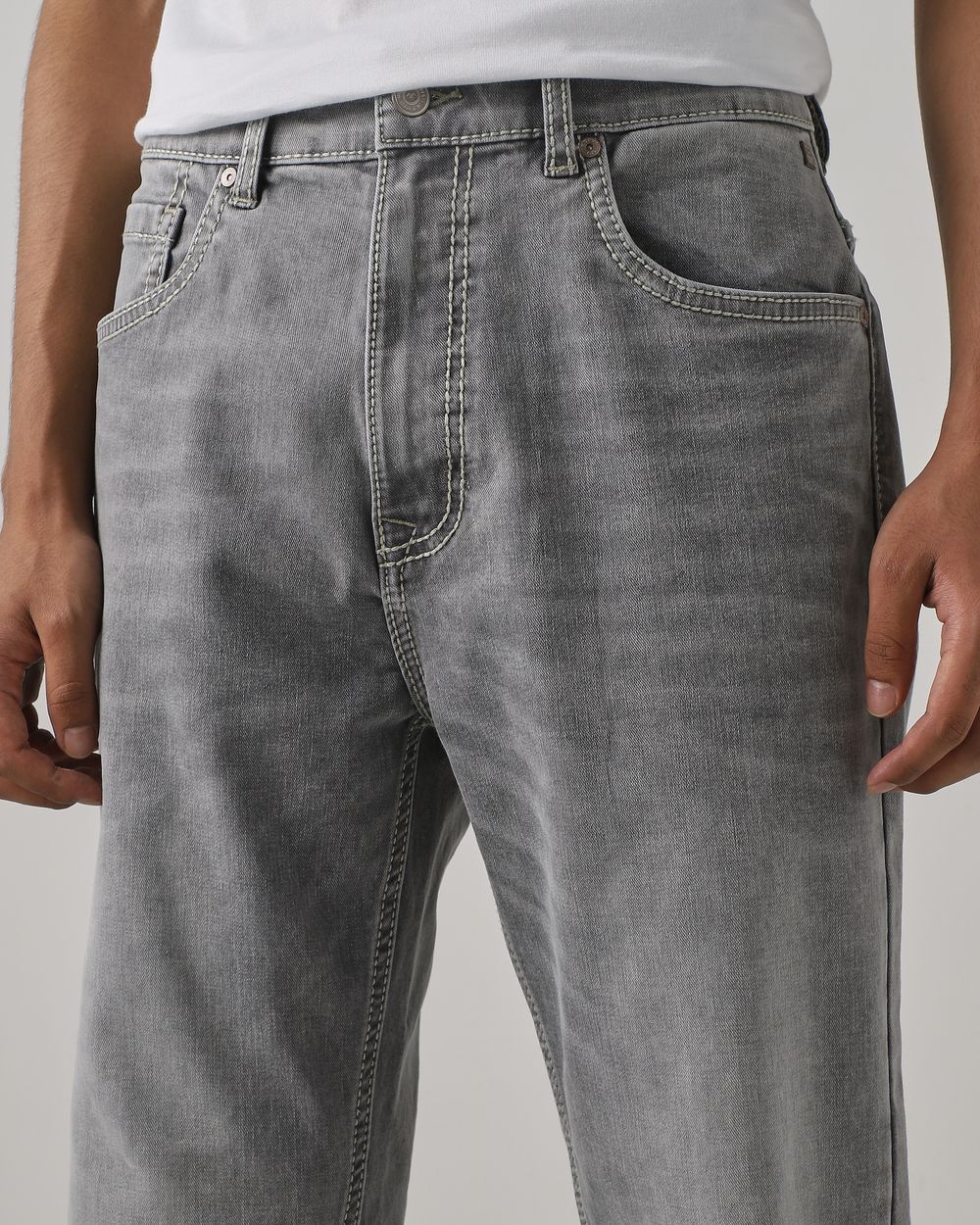 Light Grey Relaxed Ankle Fit Original Stretch