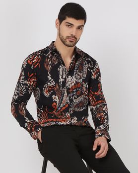 Black Digital Print Slim Fit Casual Shirt