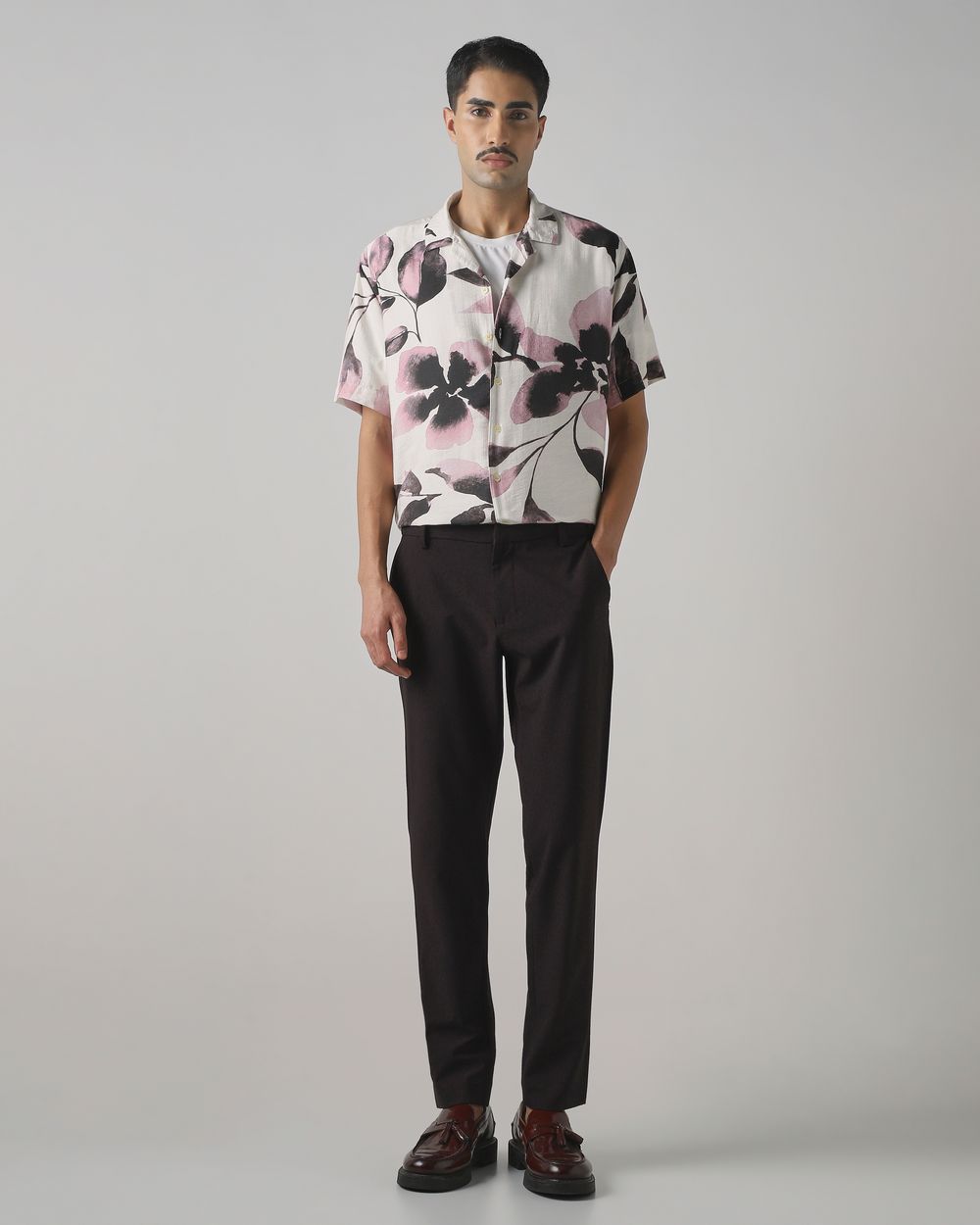 Off White Floral Print Relaxed Fit Casual Shirt