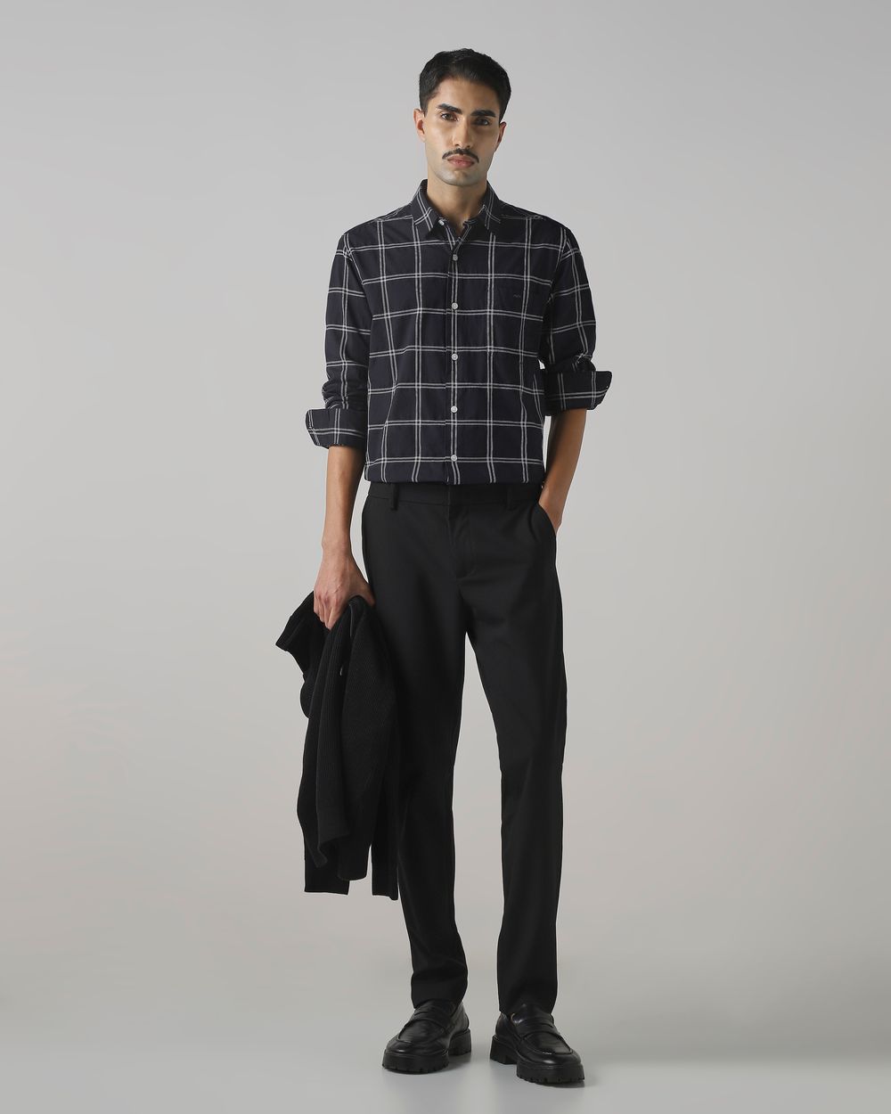 Black Textured Check Slim Fit Casual Shirt