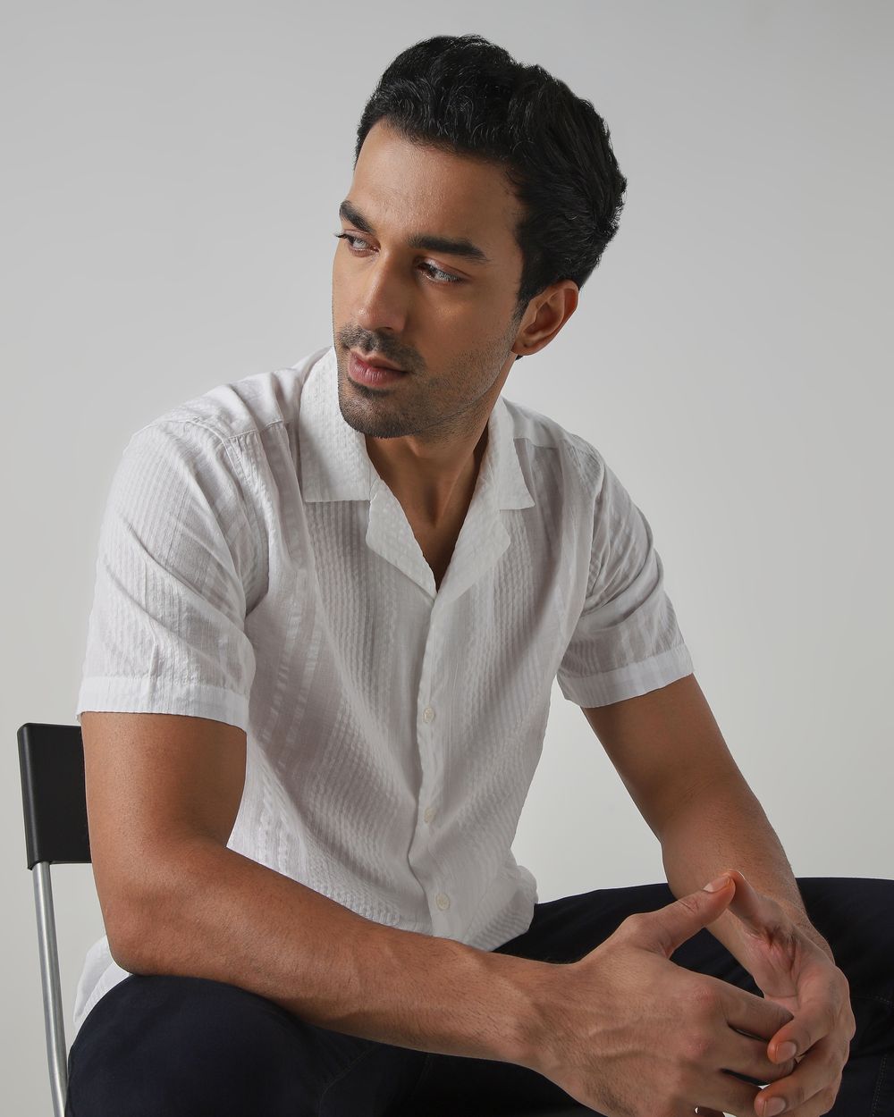 White Seersucker Plain Relaxed Fit Casual Shirt