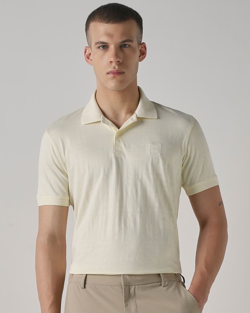 Light Yellow Textured Plain Slim Fit T-Shirt