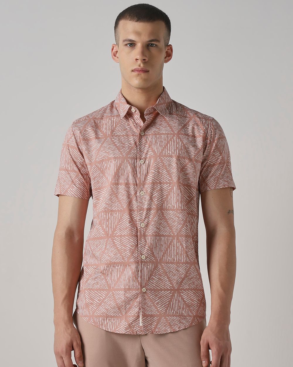 Pink Lightweight Print Slim Fit Casual Shirt