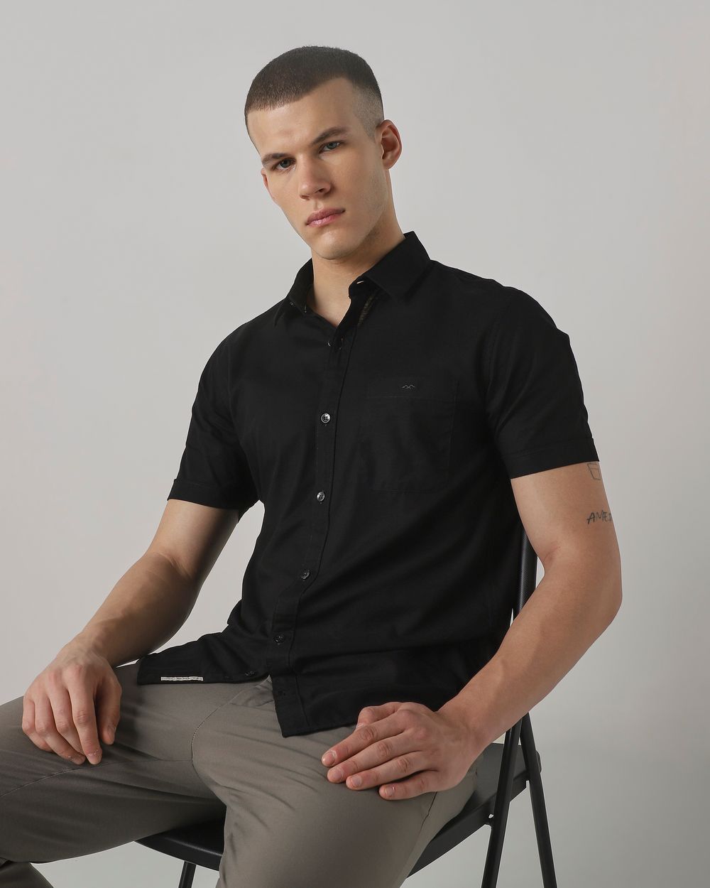 Black Cotton Linen Plain Slim Fit Casual Shirt