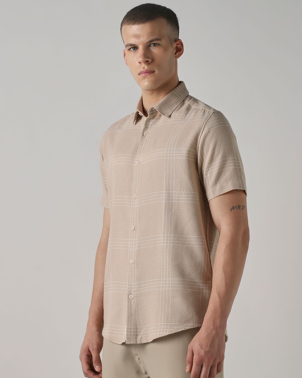 Beige Textured Check  Slim Fit Casual Shirt