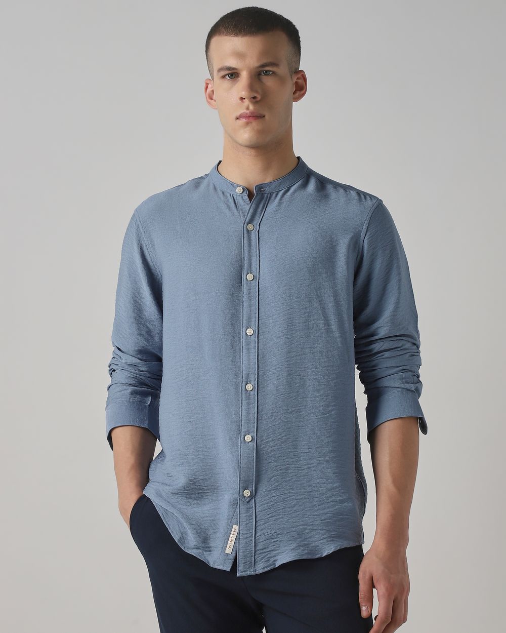 Blue Textured Plain Slim Fit Casual Shirt