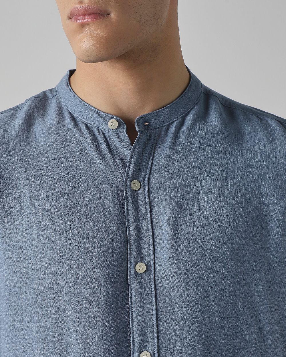 Blue Textured Plain Slim Fit Casual Shirt