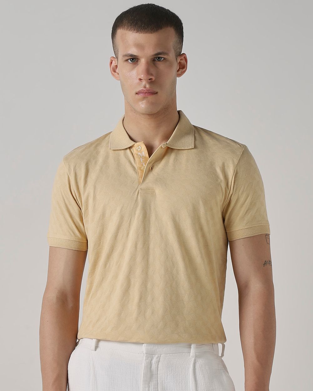 Beige Textured Plain Slim Fit T-Shirt