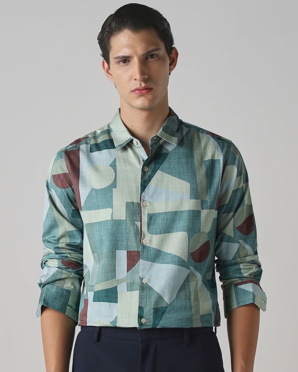 Green Abstract Print Slim Fit Casual Shirt