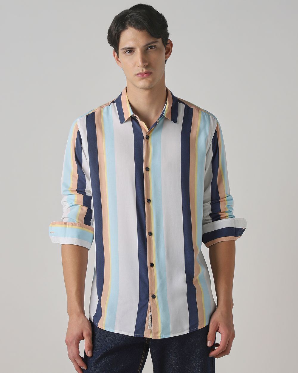 Multicolour Printed Stripe Slim Fit Casual Shirt