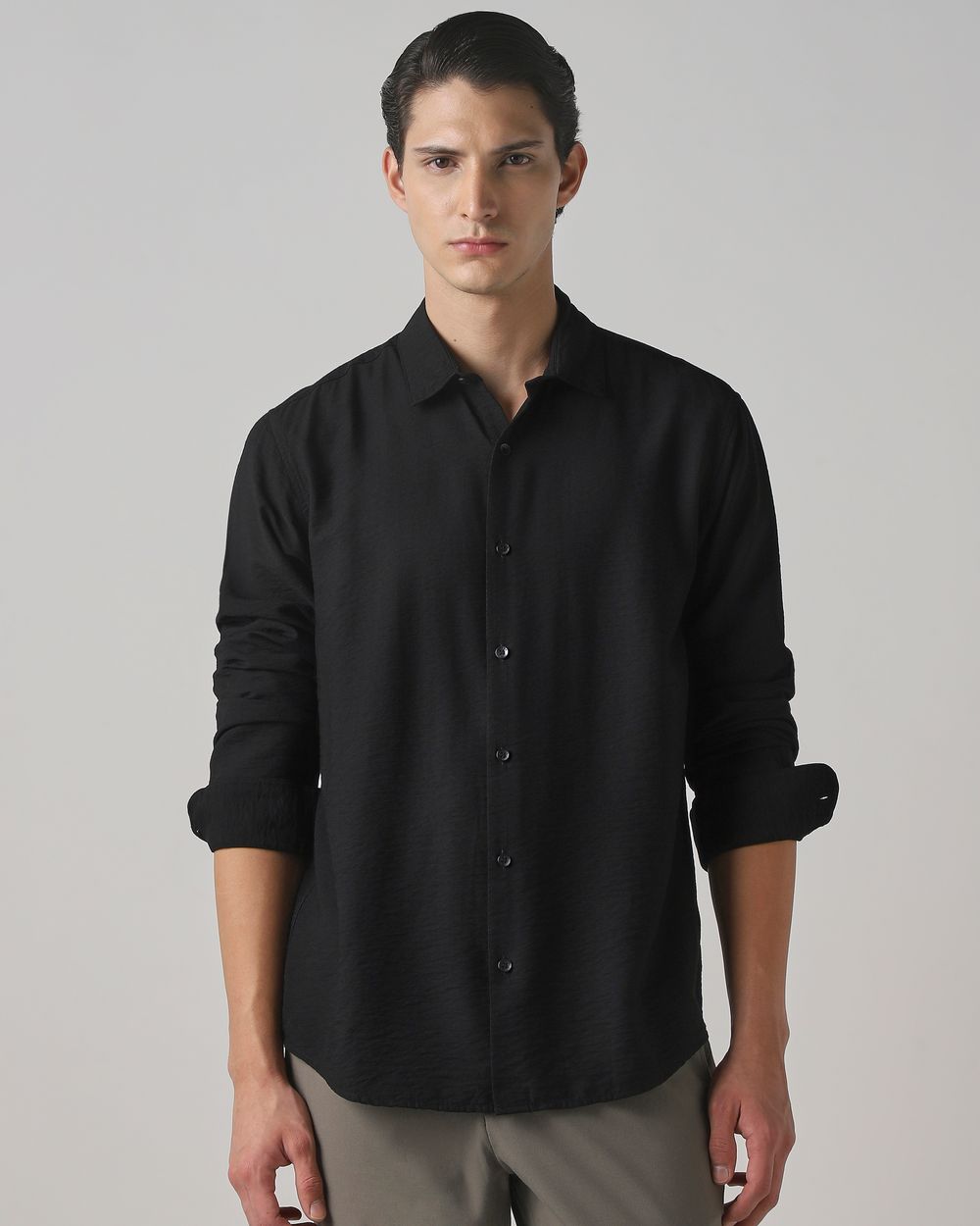 Black Textured Plain Slim Fit Casual Shirt