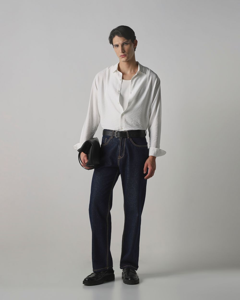 White Textured Plain Slim Fit Casual Shirt