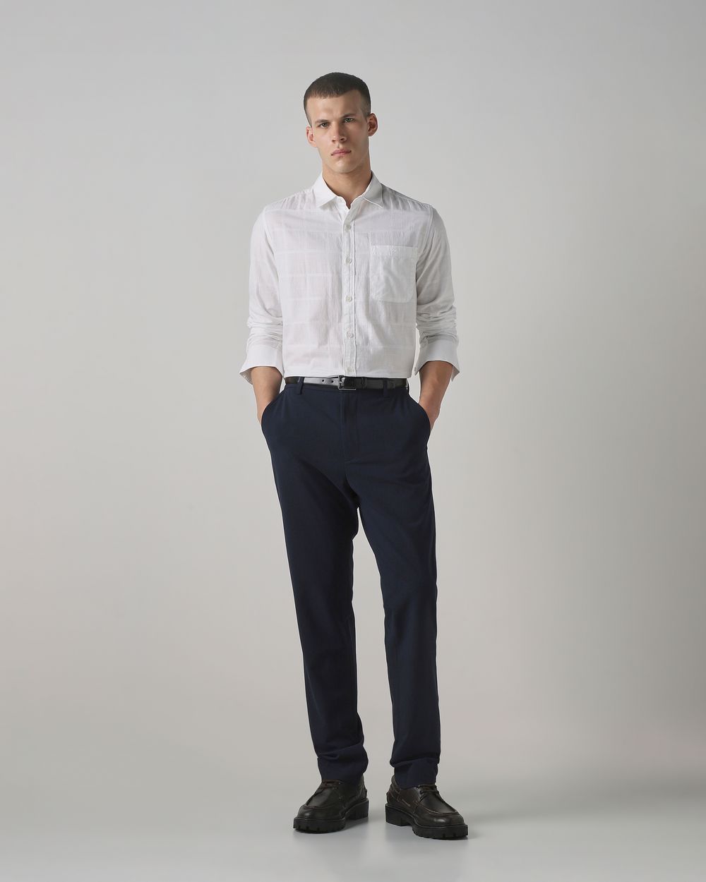 White Textured Plain Slim Fit Casual Shirt