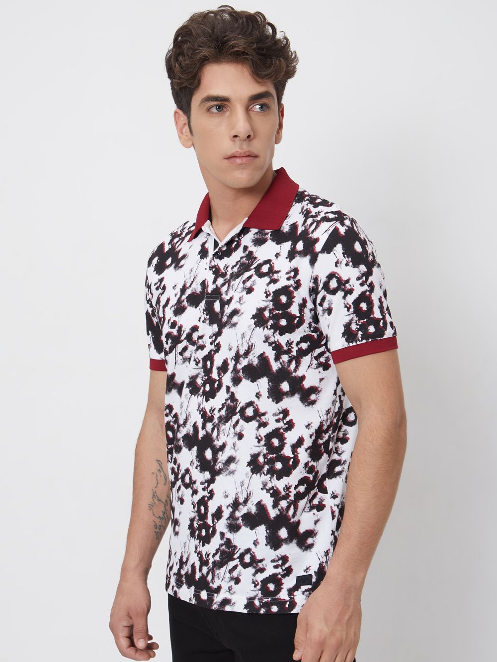 White Floral Print Slim Fit Casual Polo