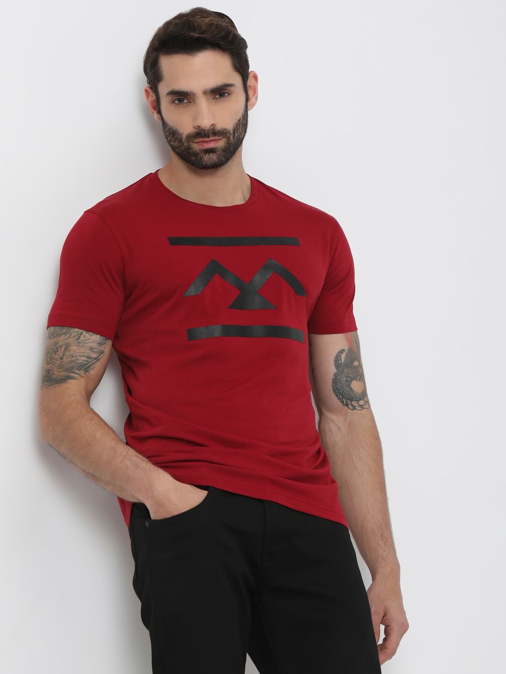 Maroon Textured Logo Slim Fit Graphic Tee