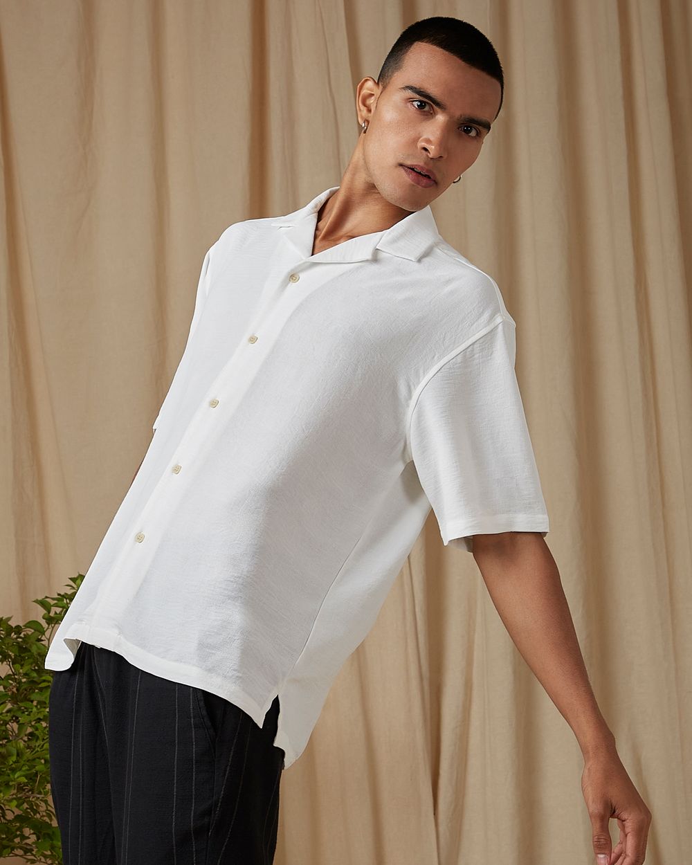 White Textured Plain Loose Fit Casual Shirt