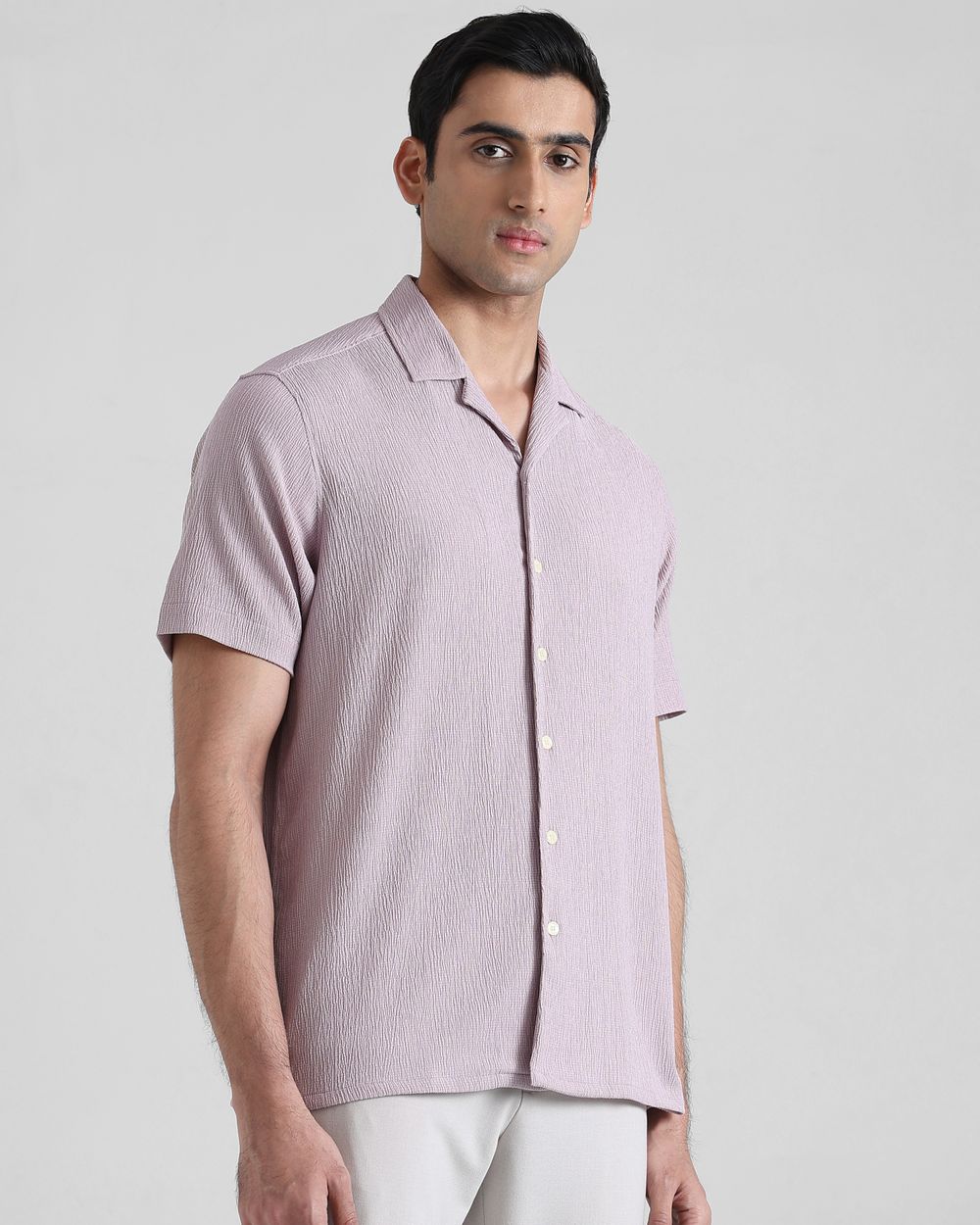 Lilac Textured Plain  Slim Fit Casual Shirt