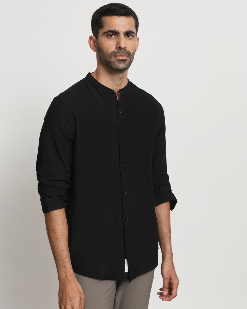 Black Textured Plain Slim Fit Casual Shirt