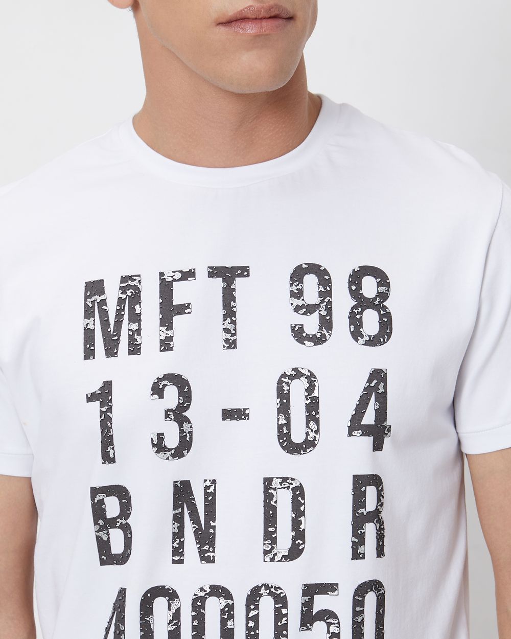 White Graphic Plainslim Fit Casual T-Shirt