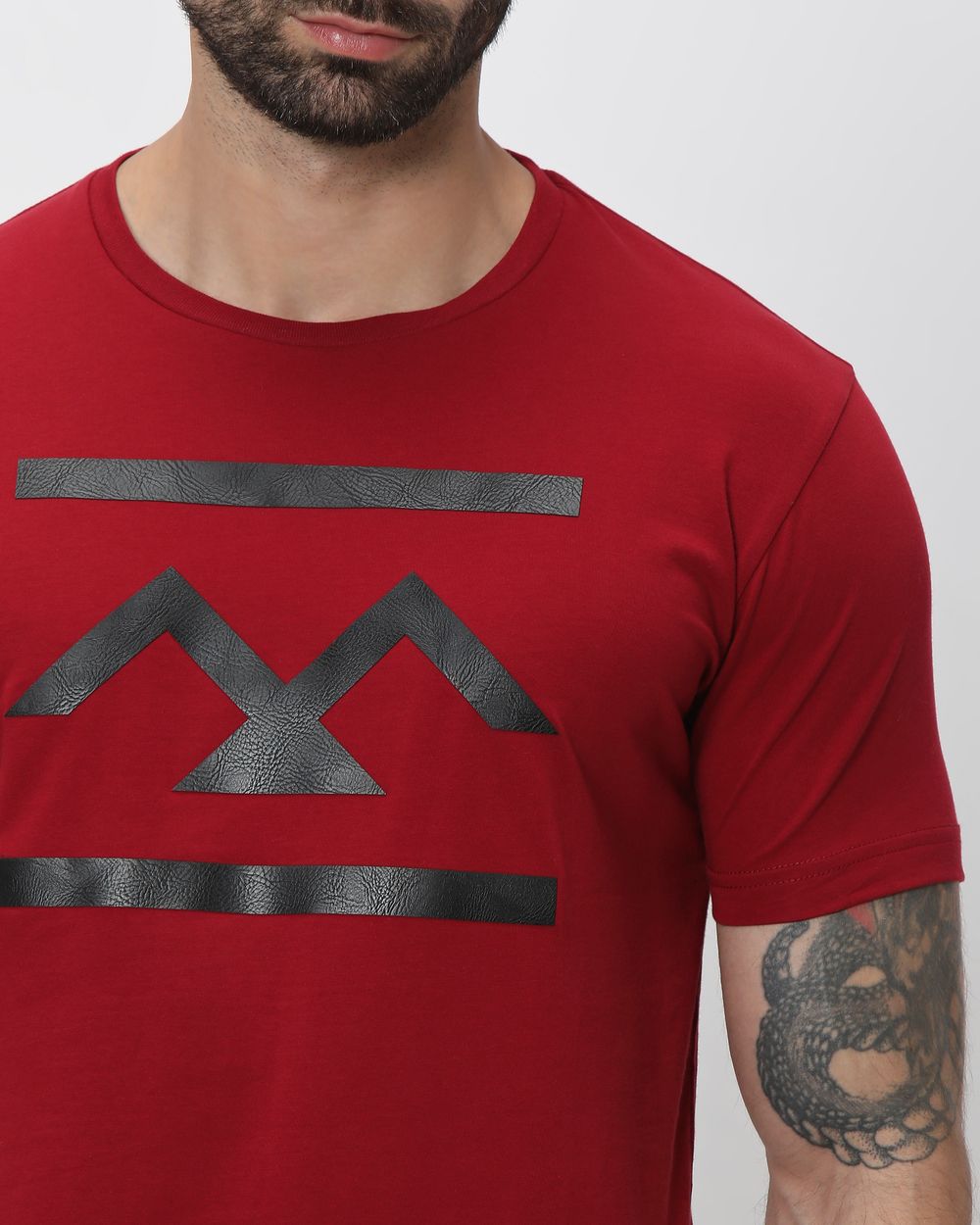 Maroon Textured Logo Slim Fit Graphic Tee
