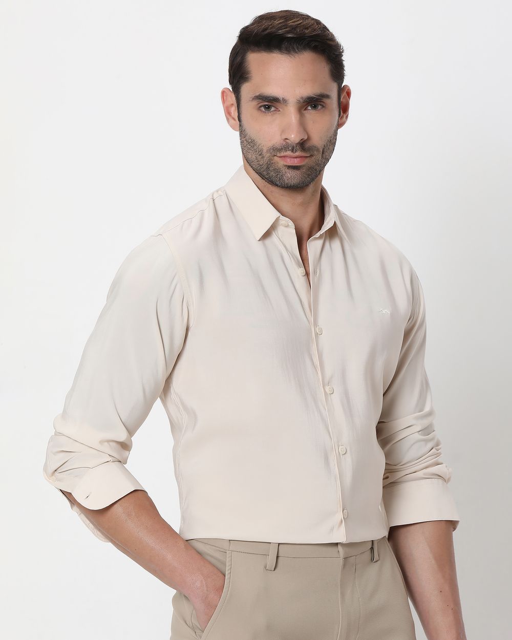 Off White Sandwashed Viscose Blend Slim Fit Casual Shirt