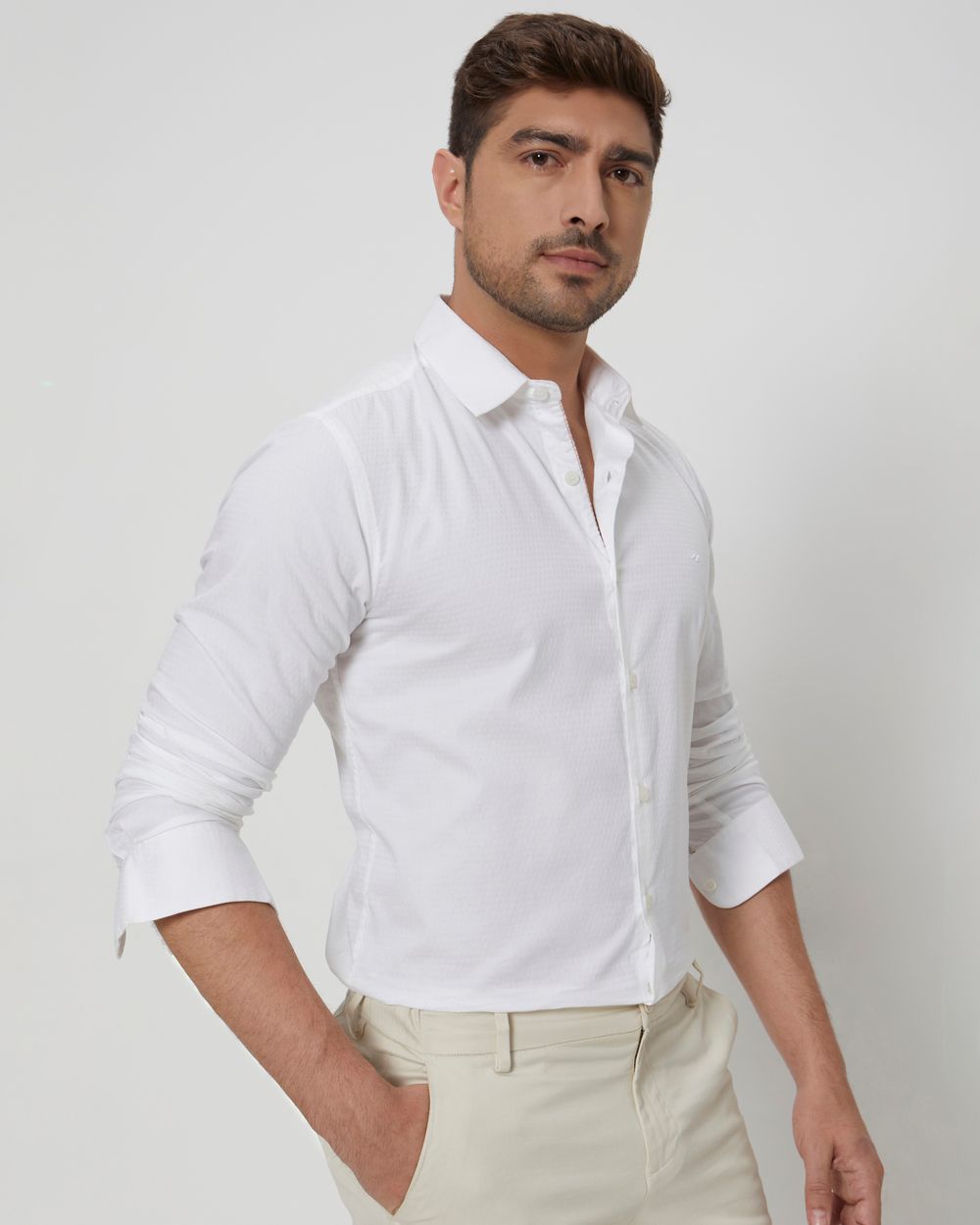 White Textured Plain Slim Fit Casual Shirt