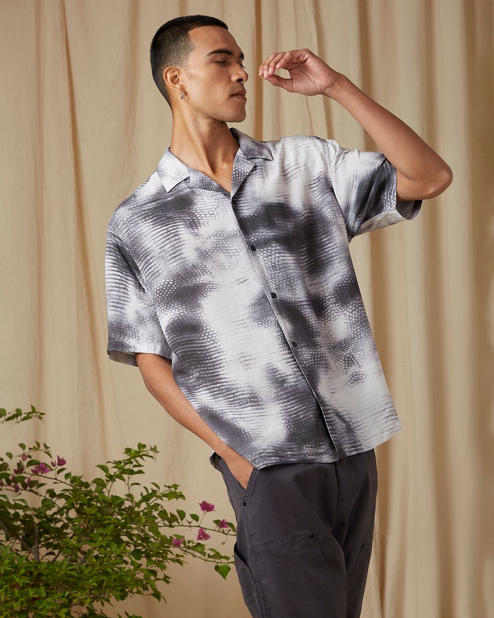 Grey Abstract Print Loose Fit Casual Shirt