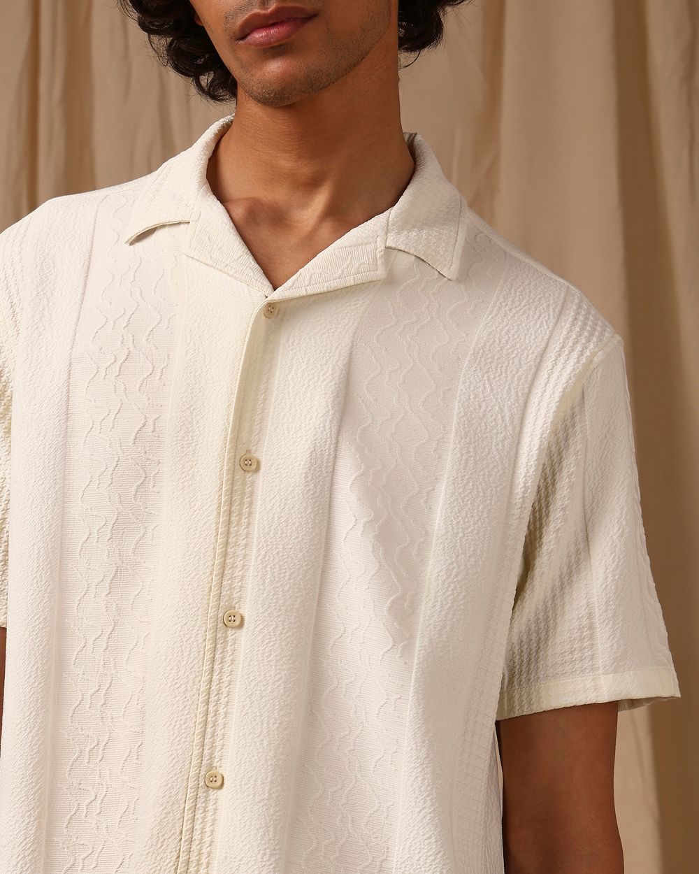 Off White Textured Plain Loose Fit Casual Shirt
