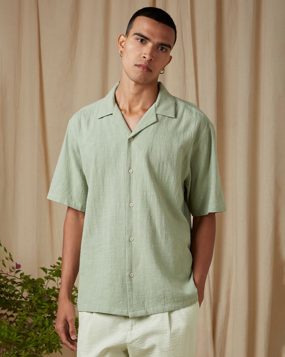 Light Green Textured Plain Loose Fit Casual Shirt