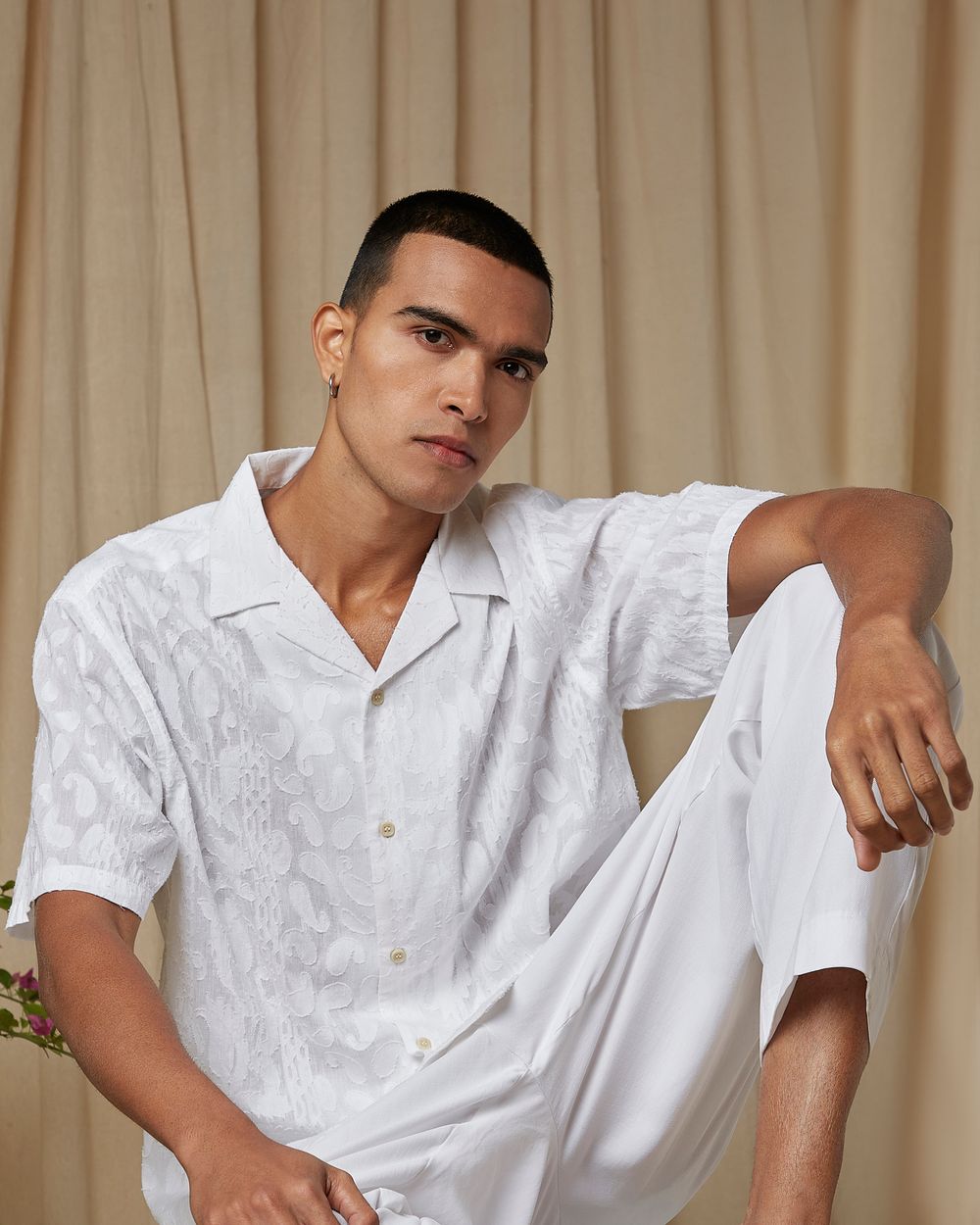 White Jacquard Plain Loose Fit Casual Shirt