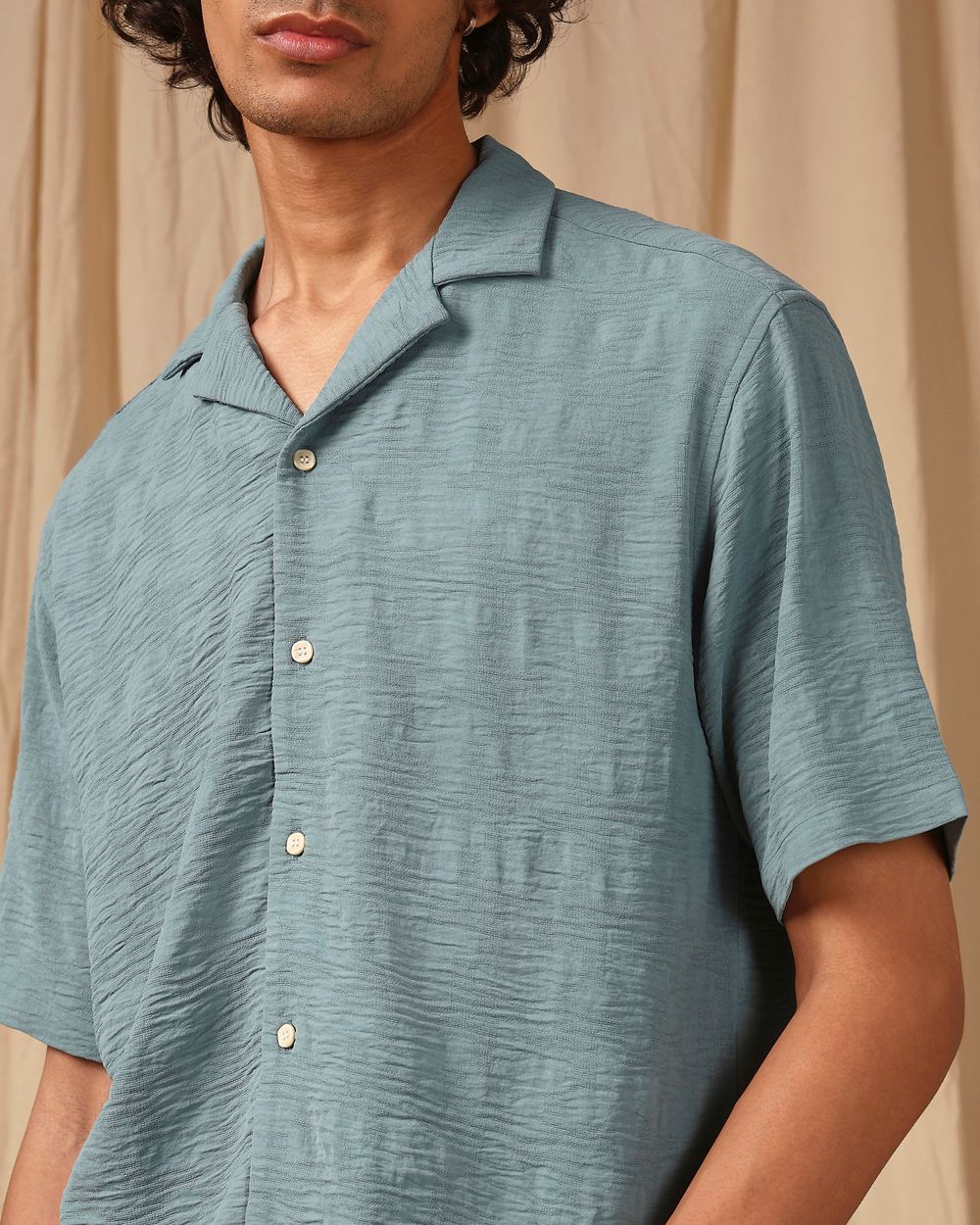 Green Textured Plain Loose Fit Casual Shirt