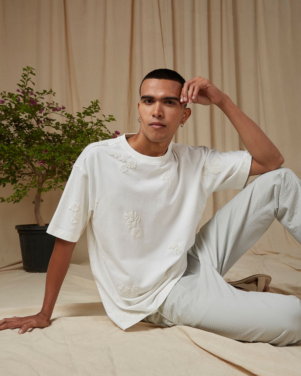 White Puff Print Oversized Loose Fit Tee