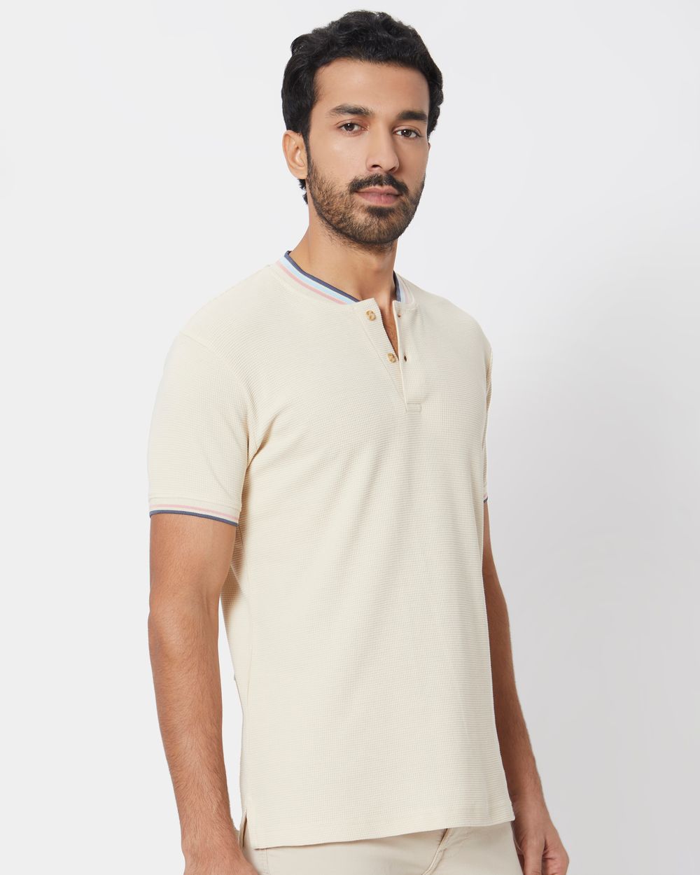 Off White Textured Tipped Collar Slim Fit Henley T-Shirt