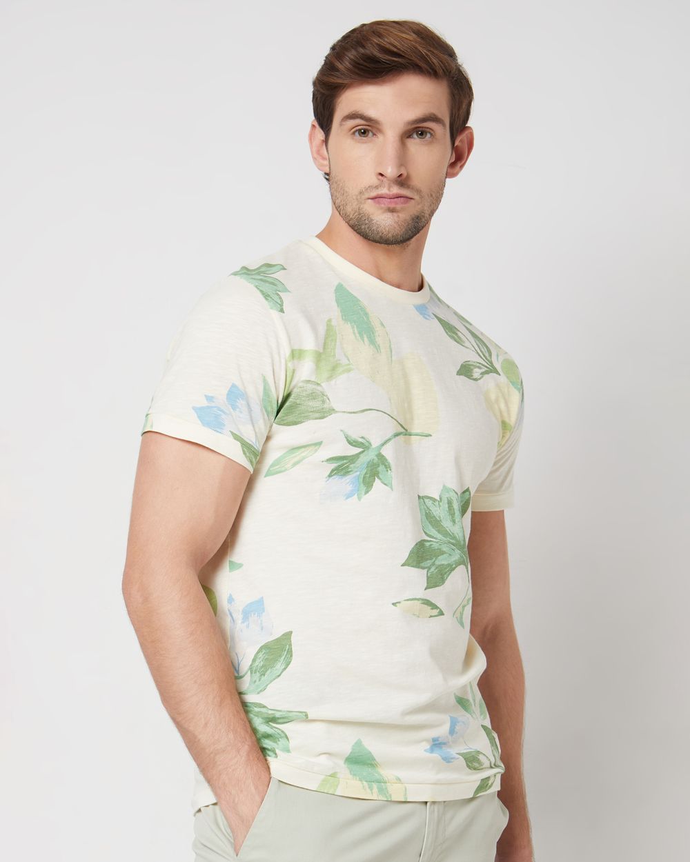 Off White Floral Print Slim Fit Casual T-Shirt